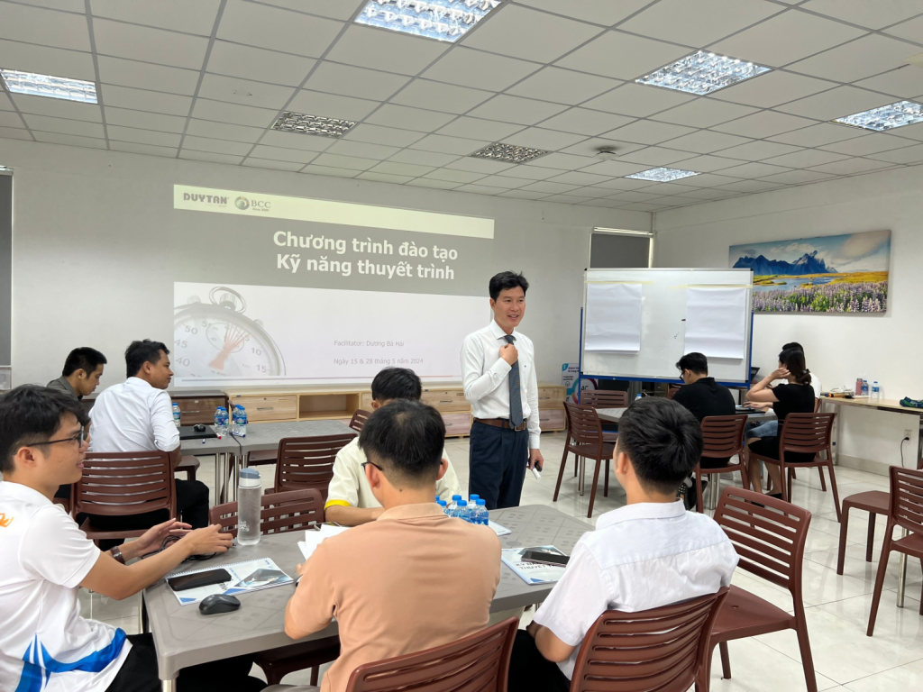 BÍ QUYẾT THUYẾT TRÌNH HIỆU QUẢ TẠI NƠI LÀM VIỆC