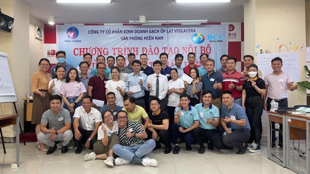 TẦM QUAN TRỌNG CỦA ĐÀO TẠO NỘI BỘ TRONG DOANH NGHIỆP